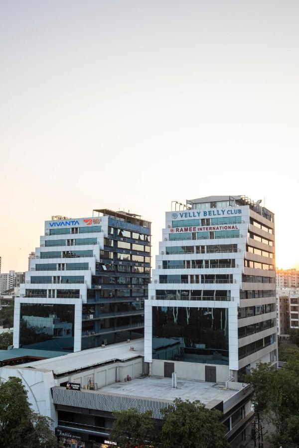 Ramee International Surat Exterior foto